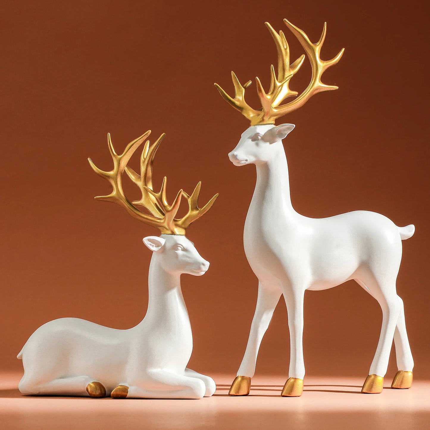 White Reindeer Figurine – Solid Resin Elk Statue for Living Room & Christmas Tabletop Decor
