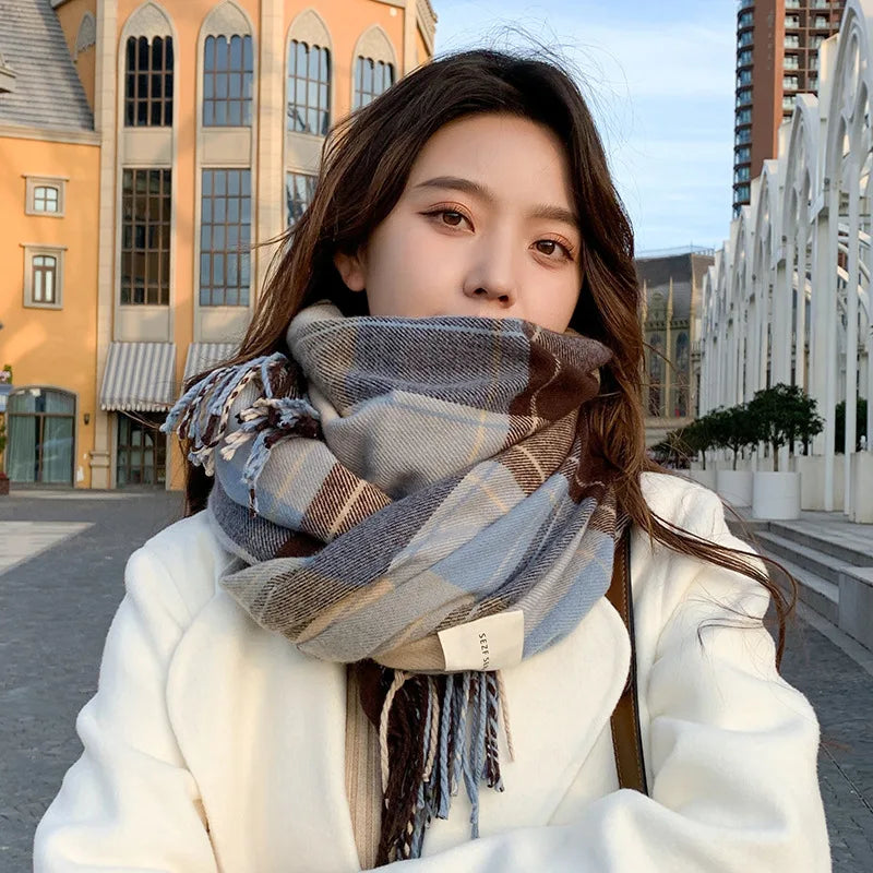 Women's Winter Korean-Style Scarf - British Classic Checkered Thickened Neck Warmer for Students - Unisex Autumn/Winter Accessory