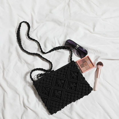 Women’s Summer Straw Messenger Bag – Hollow Woven Shoulder Bag with Tassel, Fashion Crossbody Beach Travel Bag