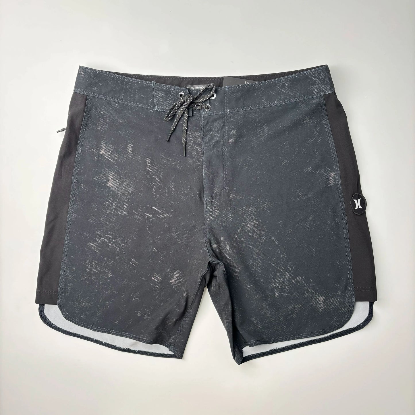 Men’s Two-Stripe Black Beach Shorts - Stretch Quick-Dry Bermuda Swim Trunks