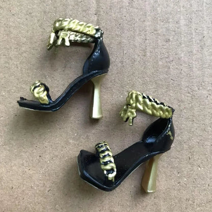 Rainbow Doll Shoes – Boots, Sandals & High Heels for DIY Doll Dressing in Black, Green & Red