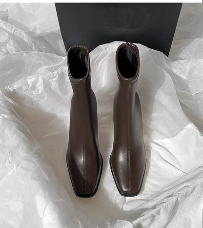 2024 New Vintage Brown Women's Ankle Boots – Fashionable Square Toe, Thick Heel Short Booties for Autumn & Winter