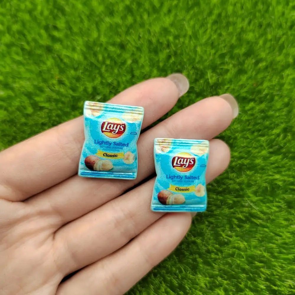 8PCS Miniature Dollhouse Food – Assorted Resin Chips & Snack Bags for Blythe OB11 Dolls