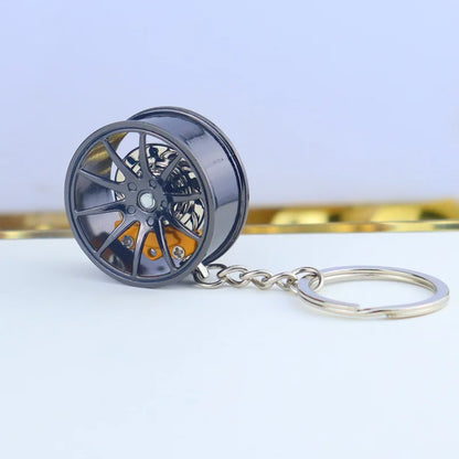 Wheel Hub Car Keychain – 3D Alloy Tire & Brake Disc Fidget Toy Keyring Pendant for Bags, Gadget Gift