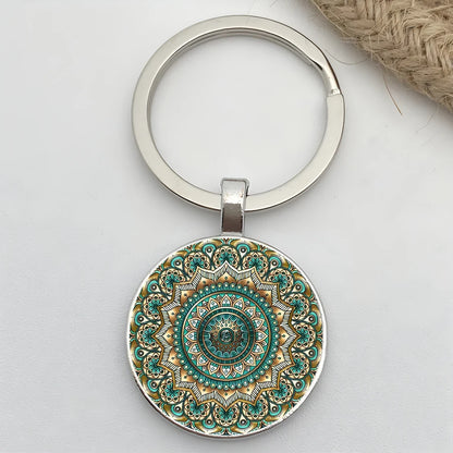 Retro Mandala Flower Yoga Keychain – Buddhist Chakra Glass Car Keyring for Men & Women Spiritual Jewelry Gift Accessory