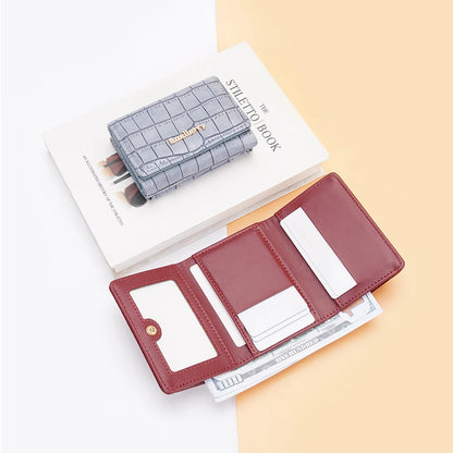Baellerry Short Women’s Wallet — Crocodile Pattern Coin & Card Holder with Photo Slots, Hasp Purse for Girls
