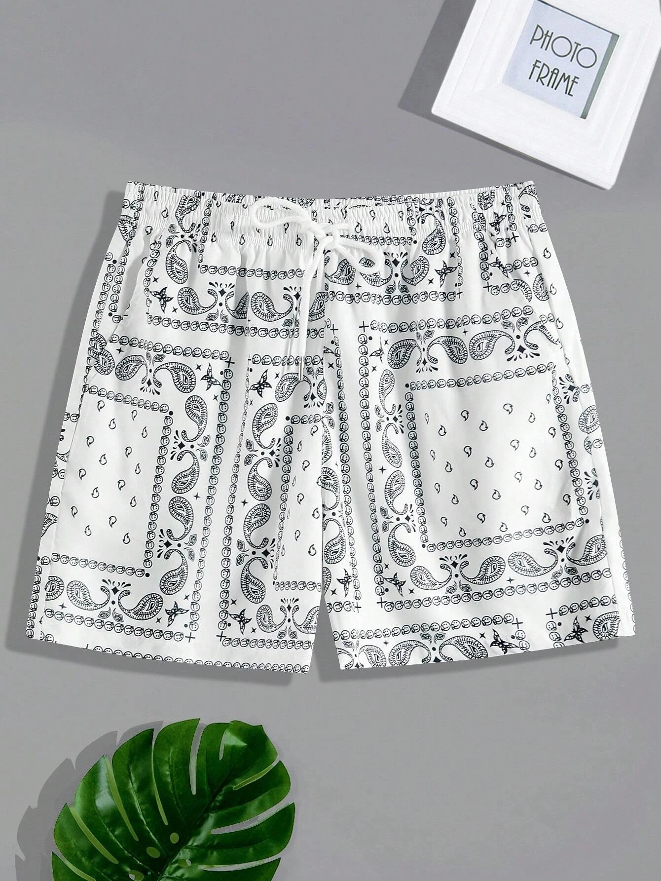 Trendy Bandana Graphic Beach Shorts - Men’s Summer 3D Printed Swim Trunks