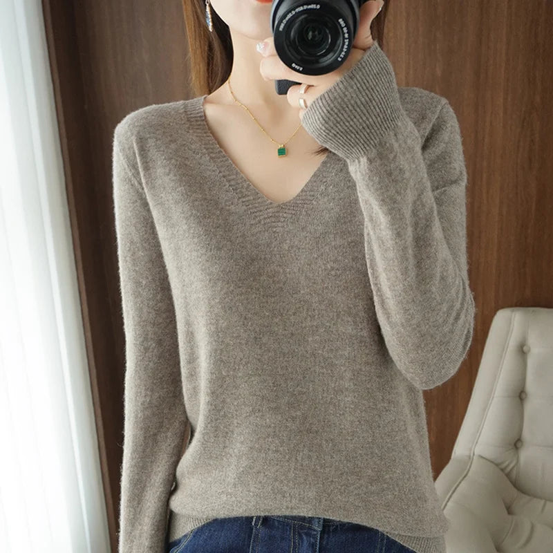 New Women’s Cashmere V-Neck Pullover – Lace Hollow Out Long Sleeve Knitted Sweater for Fall & Winter