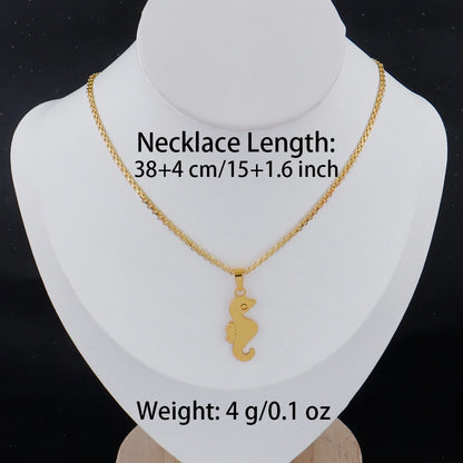 Luxury Gold Stainless Steel Letter Necklace – Minimalist Women’s Jewelry for Daily Wear & Gift