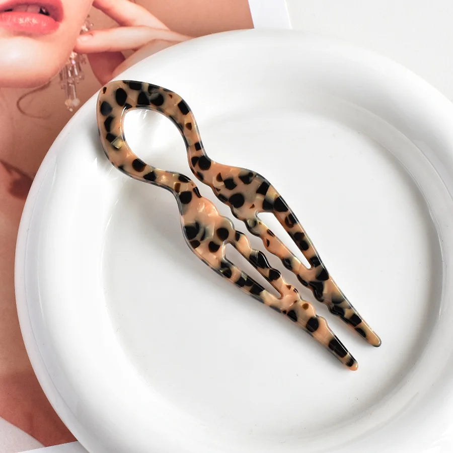 Acrylic Fish Tail U-Shaped Hairpin - French Twist & Lazy Bun Styling Accessory