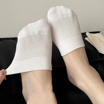 1/5 Pairs Women’s Summer Half Foot Socks – Invisible, Anti-Slip, Breathable Mesh for Comfort & Slippers