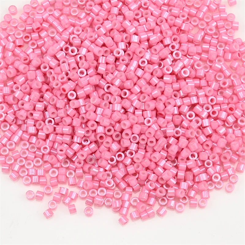 1000Pcs 1.6x1.3mm Japan Glass Seed Beads 11/0 – Cylindrical Loose Beads for DIY Statement Jewelry Making (5g Pack)