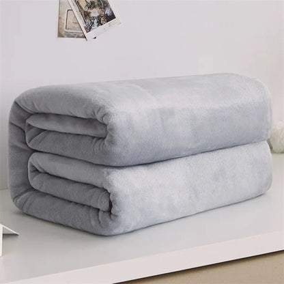 230GSM Coral Fleece Flannel Blanket – Soft Warm Solid Color Bedspread Sofa Throw Faux Fur Plaid Blanket (Blue/Pink)