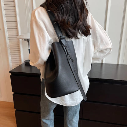 LEFTSIDE Retro Small Solid Color Leather Shoulder Bag – 2025 Korean Designer Handbag for Women