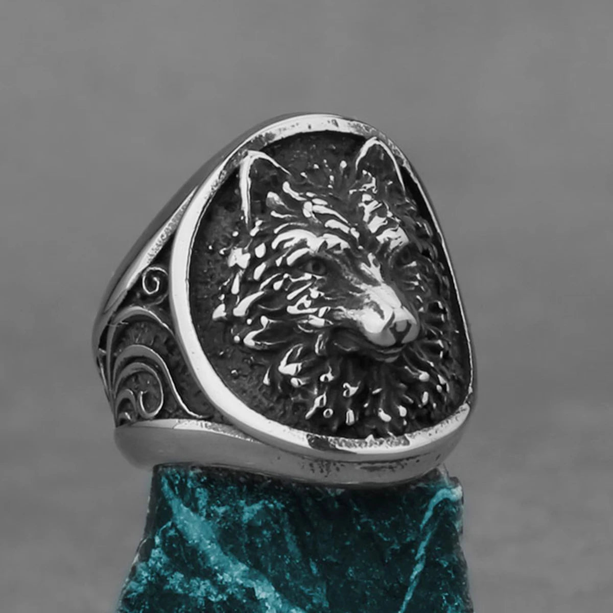 Nordic Viking Stainless Steel Ring - Compass Tree of Life Rune Wolf Amulet Jewelry for Men & Women