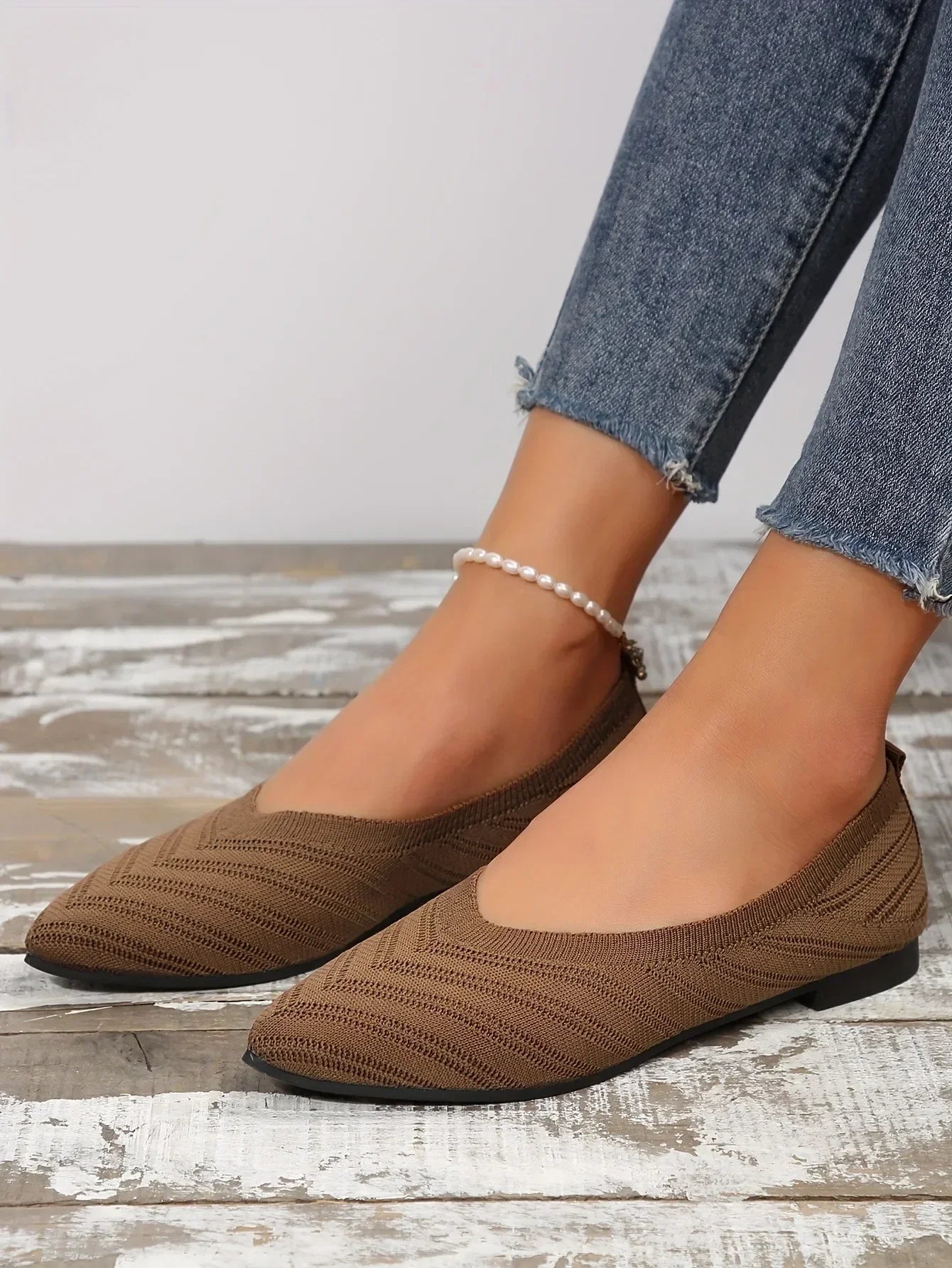Women’s Pointed Toe Knitted Slip-On Flats – Solid Color Casual Breathable Ballet Loafers