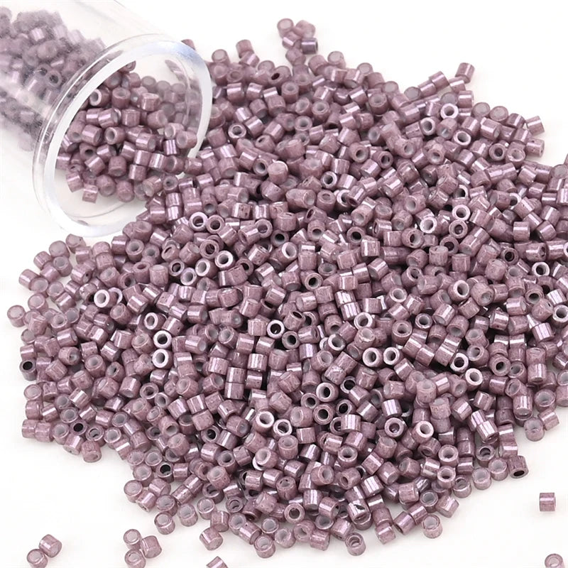 11/0 Mini Glass Beads – 2000PCS Small Cylindrical Beads for DIY Jewelry Making, Necklaces & Bracelets, 10g/Pack