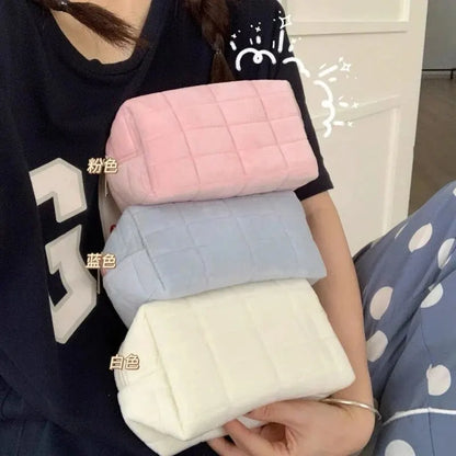 Solid Fur Cosmetic Storage Bag – Large Women’s Zipper Makeup Organizer Handbag, Stationery & Travel Toiletry Case