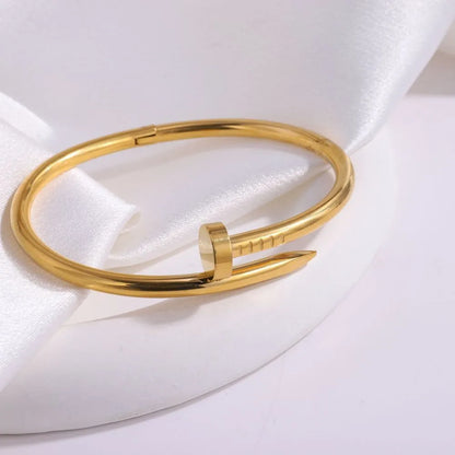 Women's Fashion Stainless Steel Waterproof Luxury Bracelet – Stylish Jewelry for Date, Party, and Festival Gifts - S090