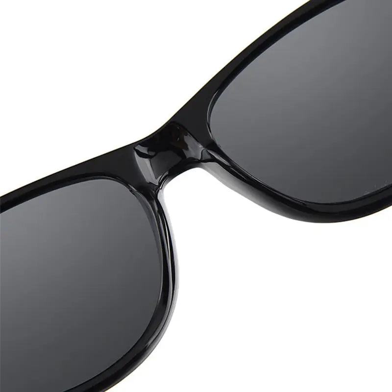 Unisex Classic Promotional Sunglasses – Affordable Stylish UV Protection Shades for Men & Women Casual Everyday Wear