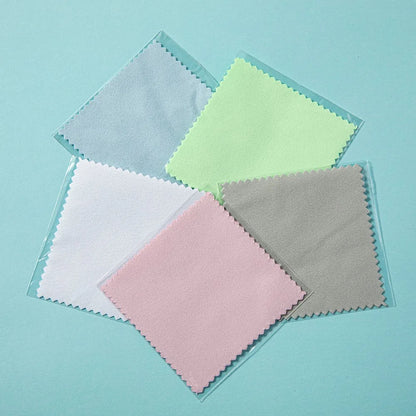 50pcs 8x8cm Silver Polish Cloths – Individually Wrapped Soft Cleaning Wipes for Jewelry & Tools