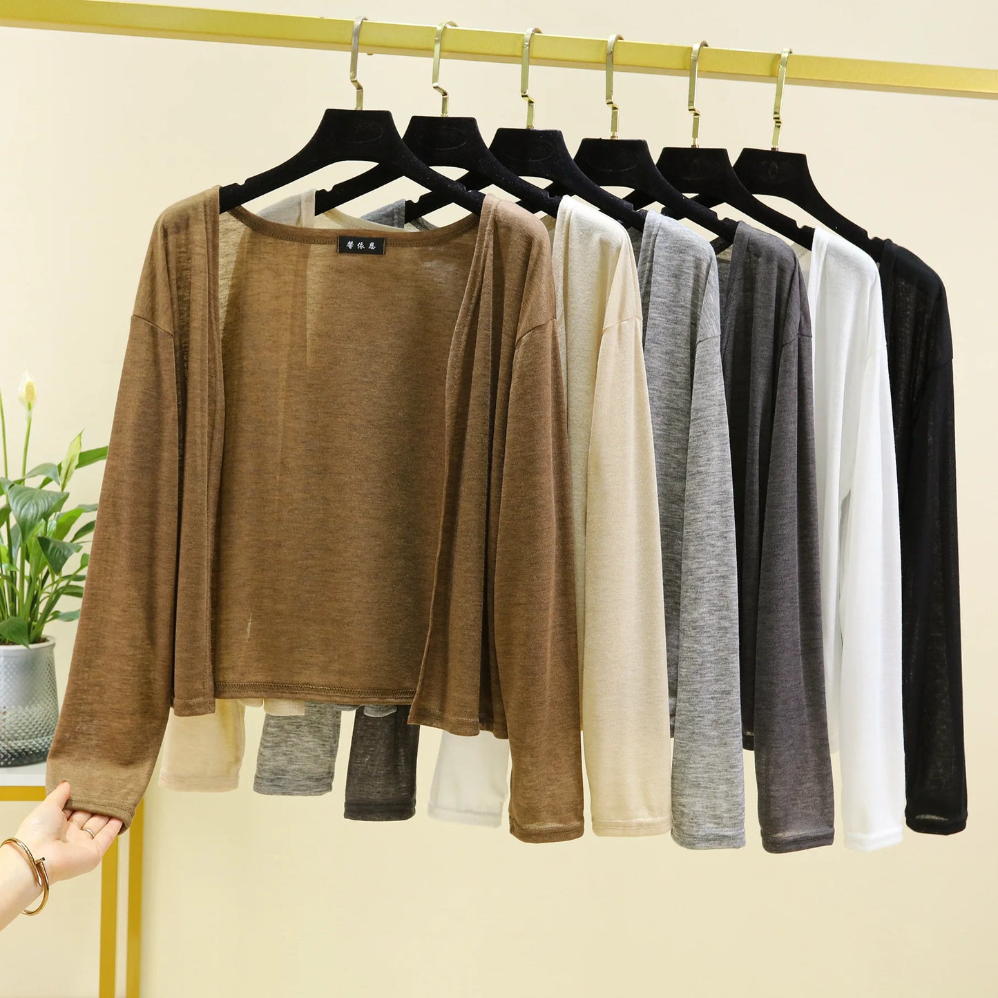 Plus Size Women's Thin Cardigan – Long Sleeve, Sun Protection, Loose Fit, Front-Open Air-Conditioned Cover-Up Top