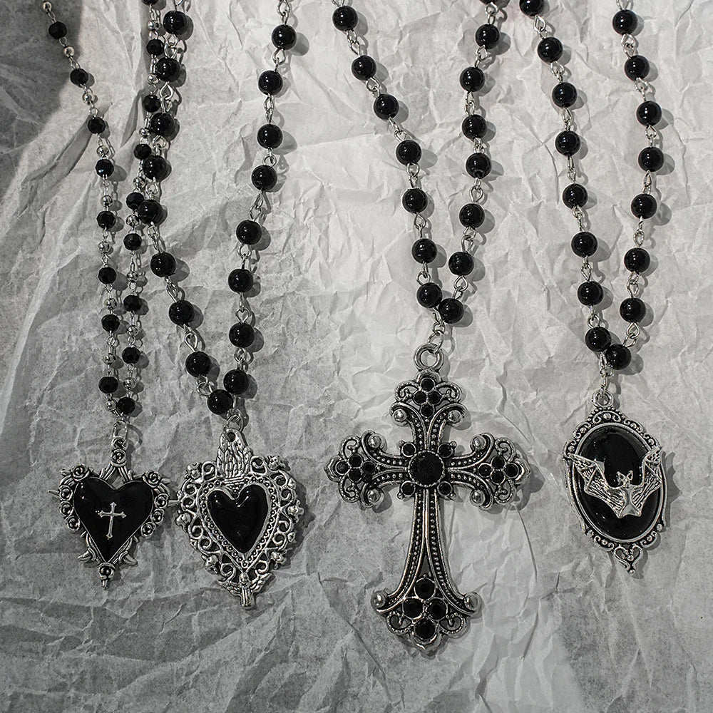 Gothic Bat Cross Necklace Set - Y2K Thorn Love Black Beaded Layered Jewelry for Halloween Parties