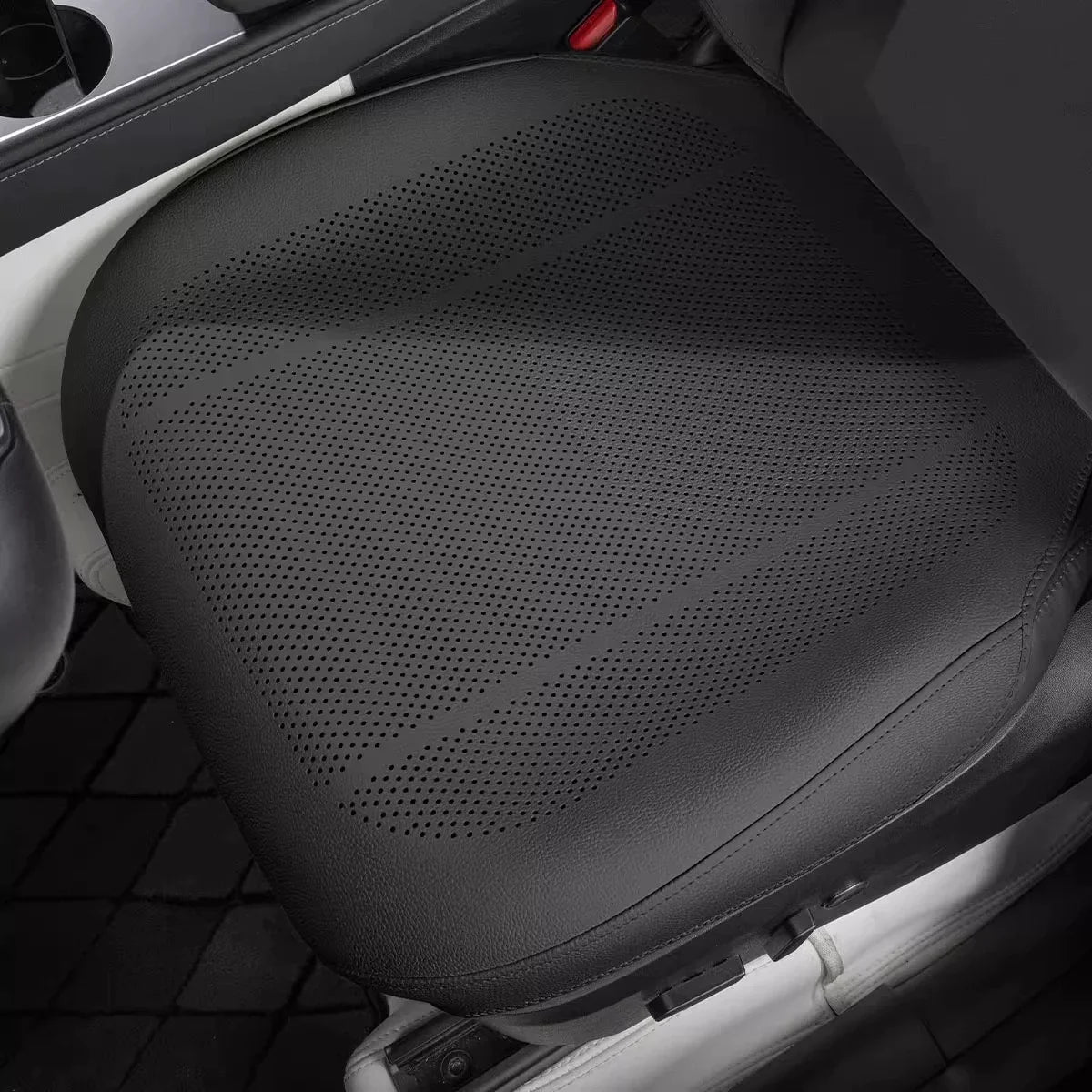 CCDDU Universal Car Seat Cover - Four-Season Breathable Cooling Cushion with Full-Coverage Comfort Design