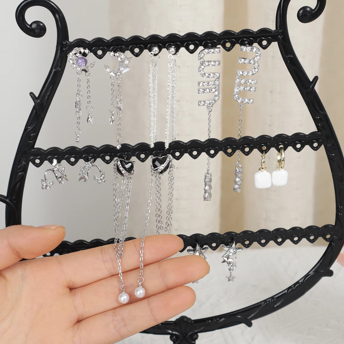 Wine Cup Necklace Display Shelf - Creative Jewelry Storage Organizer