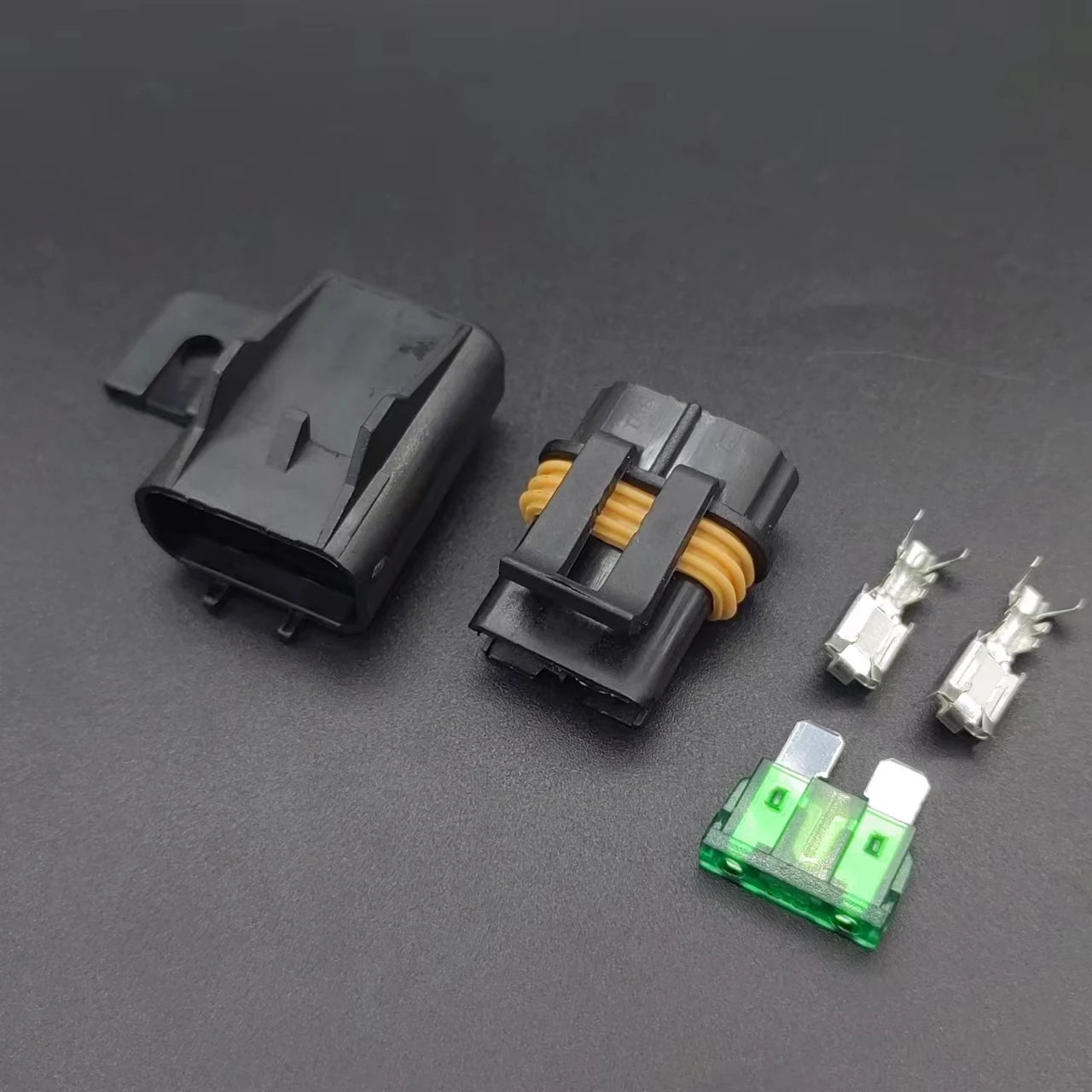 2A-30A Car Fuse & Waterproof Fuse Holder – 12V Auto Vehicle, RV, Truck, Trailer Modified Fuse Socket