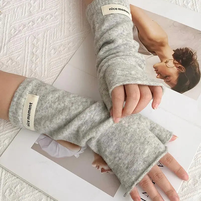 Long Fingerless Winter Arm Warmers – Women’s Fingerless Mittens Gloves, Gothic Style Wrist Sleeves for Casual & Holiday Wear