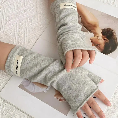 Long Fingerless Winter Arm Warmers – Women’s Fingerless Mittens Gloves, Gothic Style Wrist Sleeves for Casual & Holiday Wear