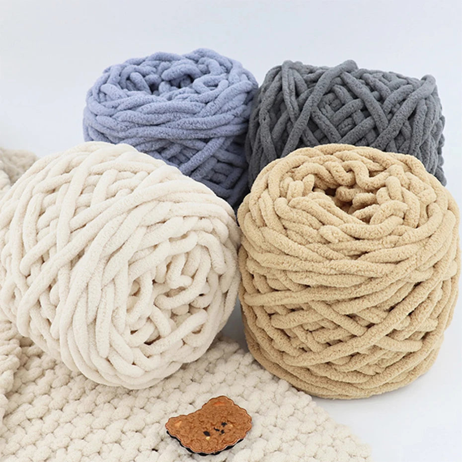 QJH Chunky Blanket Yarn – Luxury Thick Polyester Jumbo Knitting & Crochet Yarn for Blankets & Pillows, 100g Ball