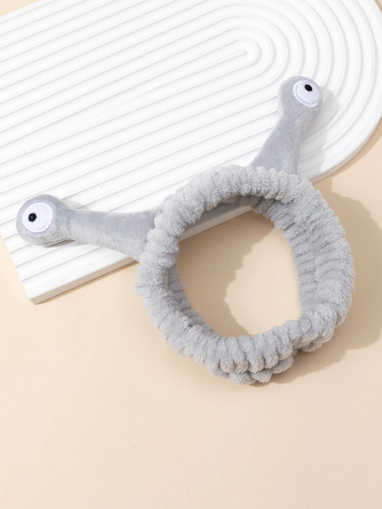 Cute Animal Ears Headband – Soft Coral Fleece with Fluffy Ball, Elastic Hair Band for Makeup & Face Washing
