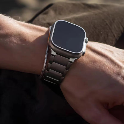 Titanium Luxury Business Strap for Apple Watch Ultra 2/1 – 49mm, Series 10/9/8/7/6, Metal Band for iWatch 46mm/45mm/44mm