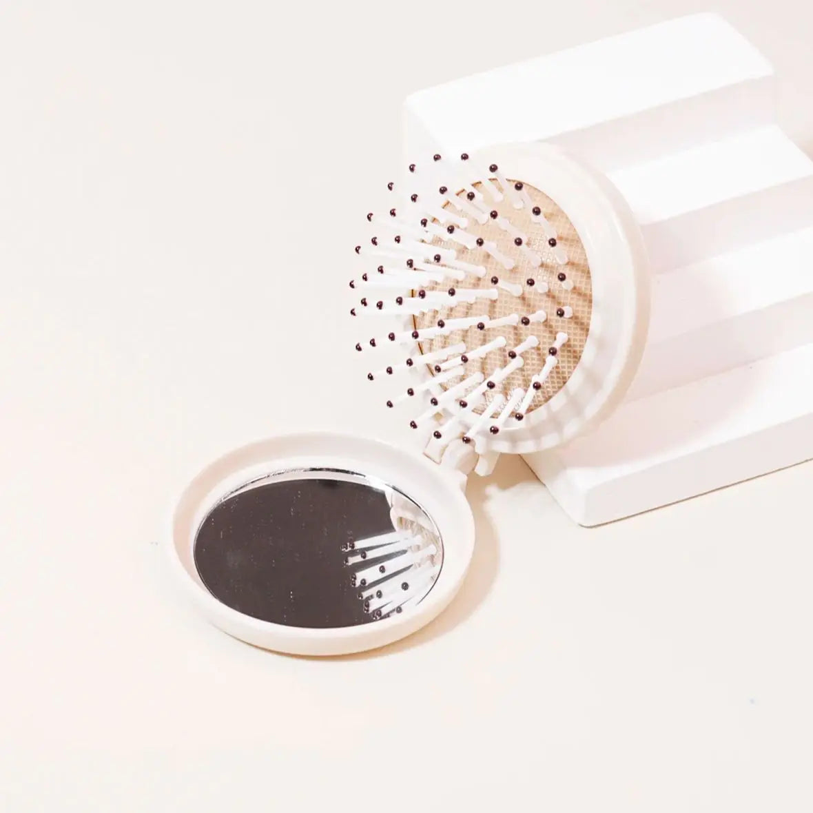 Mini Folding Head Massager & Mirror – Anti-Static Styling Comb for Wigs, Portable Travel Hair Brush