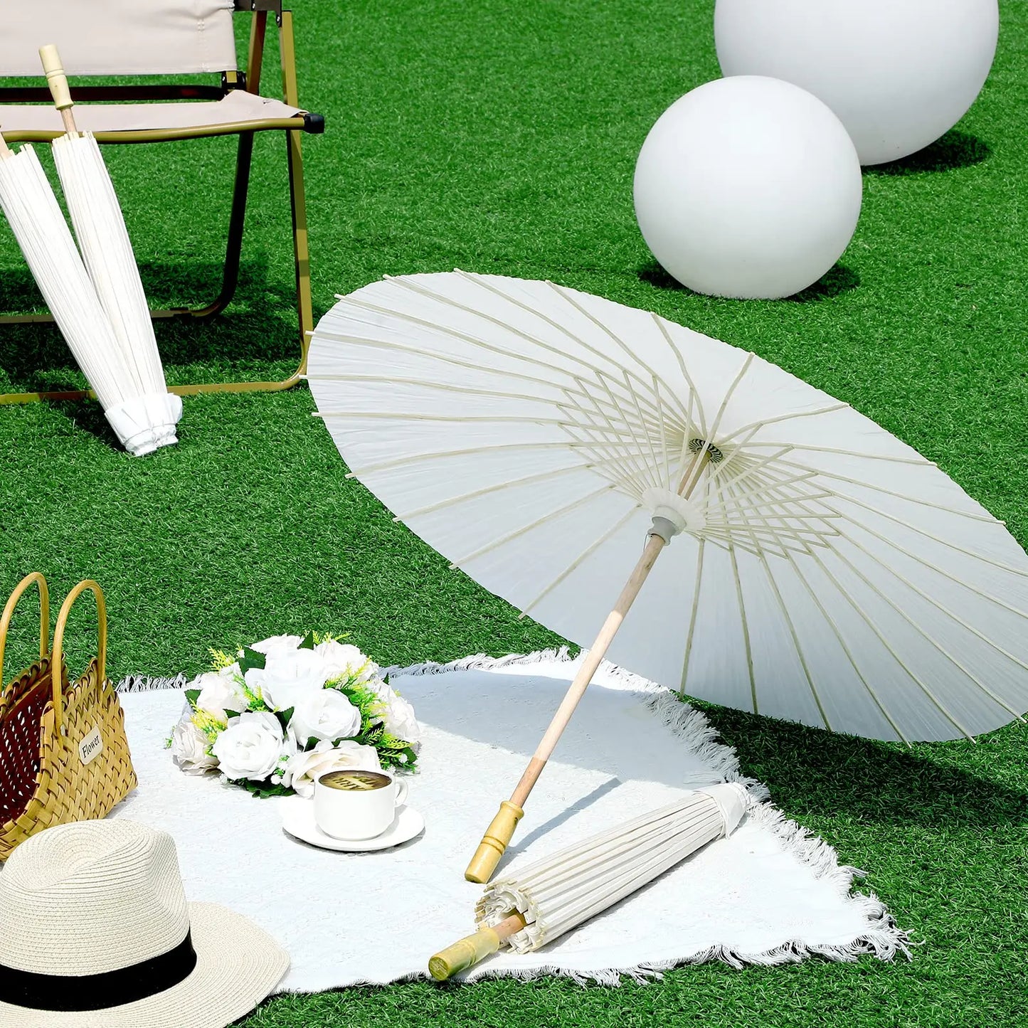 60/84cm White Wedding Paper Umbrellas – Chinese Wooden Handle, DIY Rustic Photography Props for Baby Shower, Party & Wedding