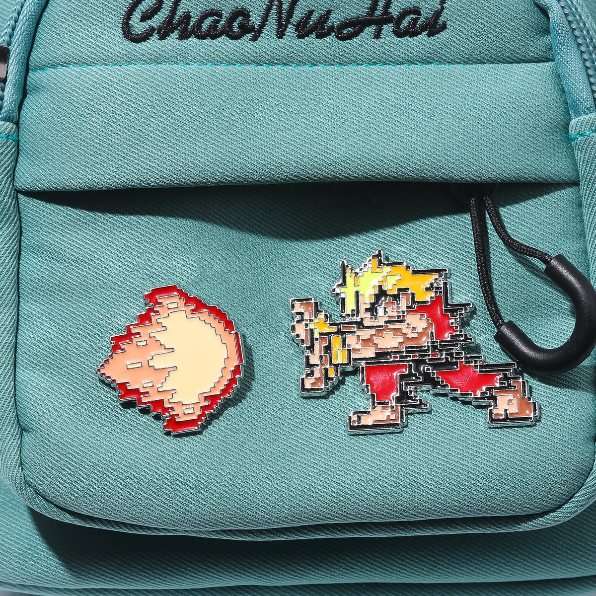 Pixel Arcade Game Enamel Pins - Creative Retro Gaming Metal Brooches and Alloy Collectible Accessories for Gifts