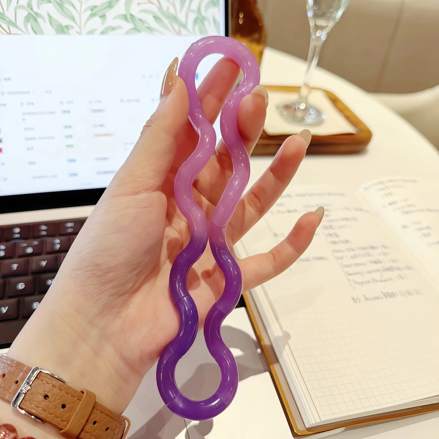 Tangle Fidget Rope Toy - Color Changing Stress Relief & Sensory Party Gift