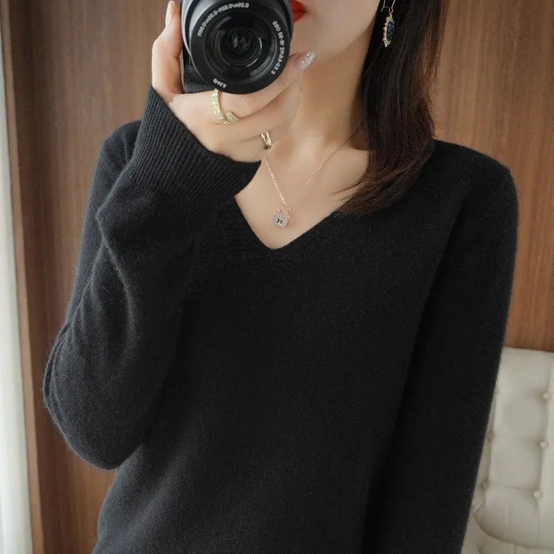 New Women’s Cashmere V-Neck Pullover – Lace Hollow Out Long Sleeve Knitted Sweater for Fall & Winter