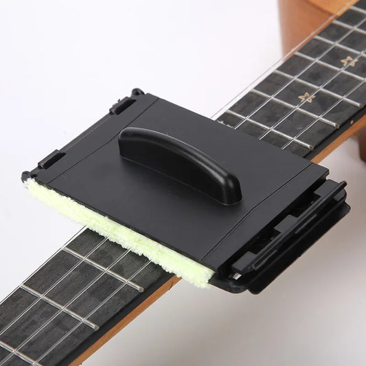 Guitar String Cleaner Cloth - Fretboard Maintenance Tool for Violin, Bass, Ukulele & Electric Guitars