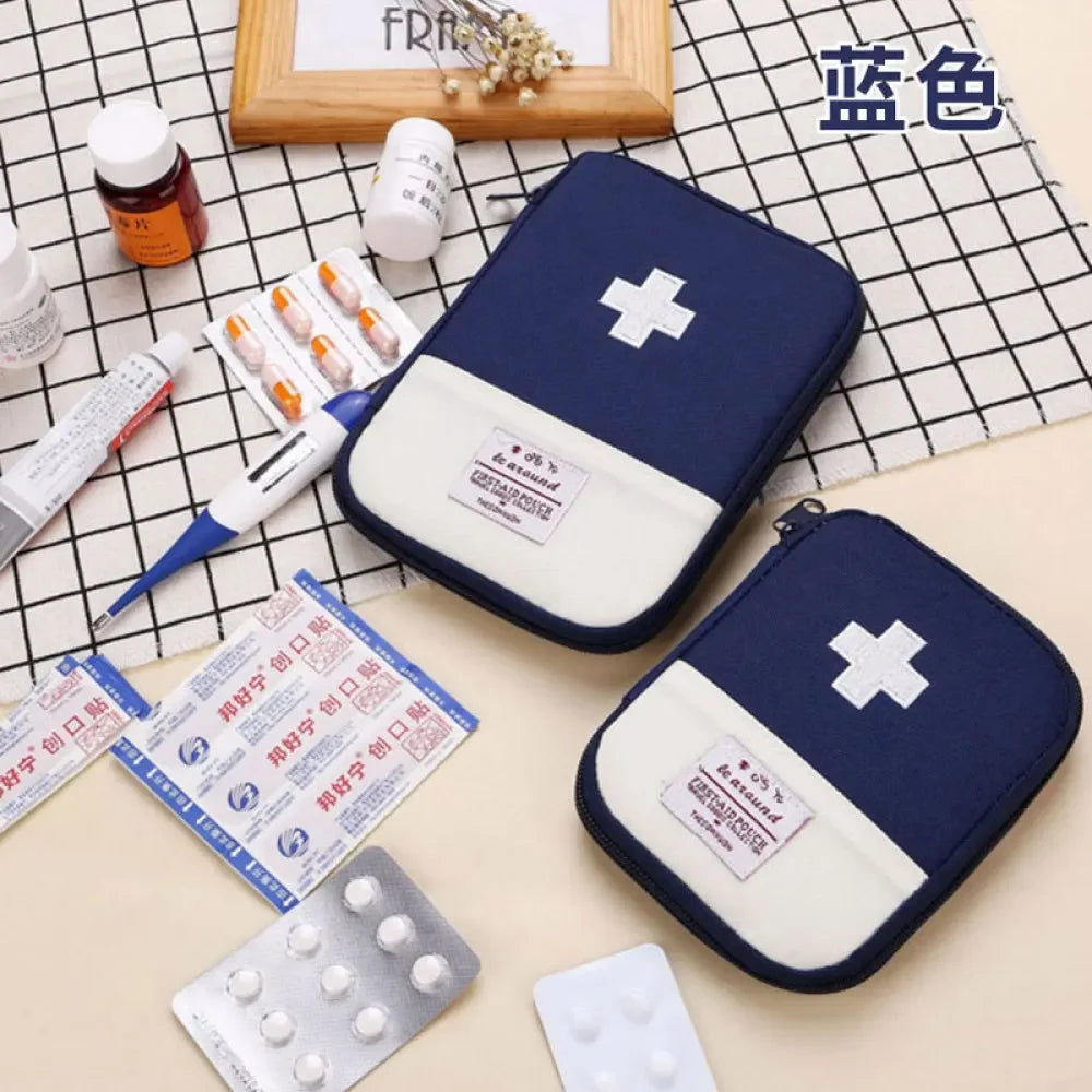 Portable Medicine Bag – Cute First Aid Kit Organizer, Medical Emergency Kit for Travel, Outdoor & Household Pill Storage