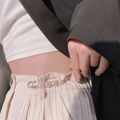4PCS Uniform Clothing Extended Buckle: Waist Adjustment Buckle with Pearl Brooch - Fashion Decorative Accessory