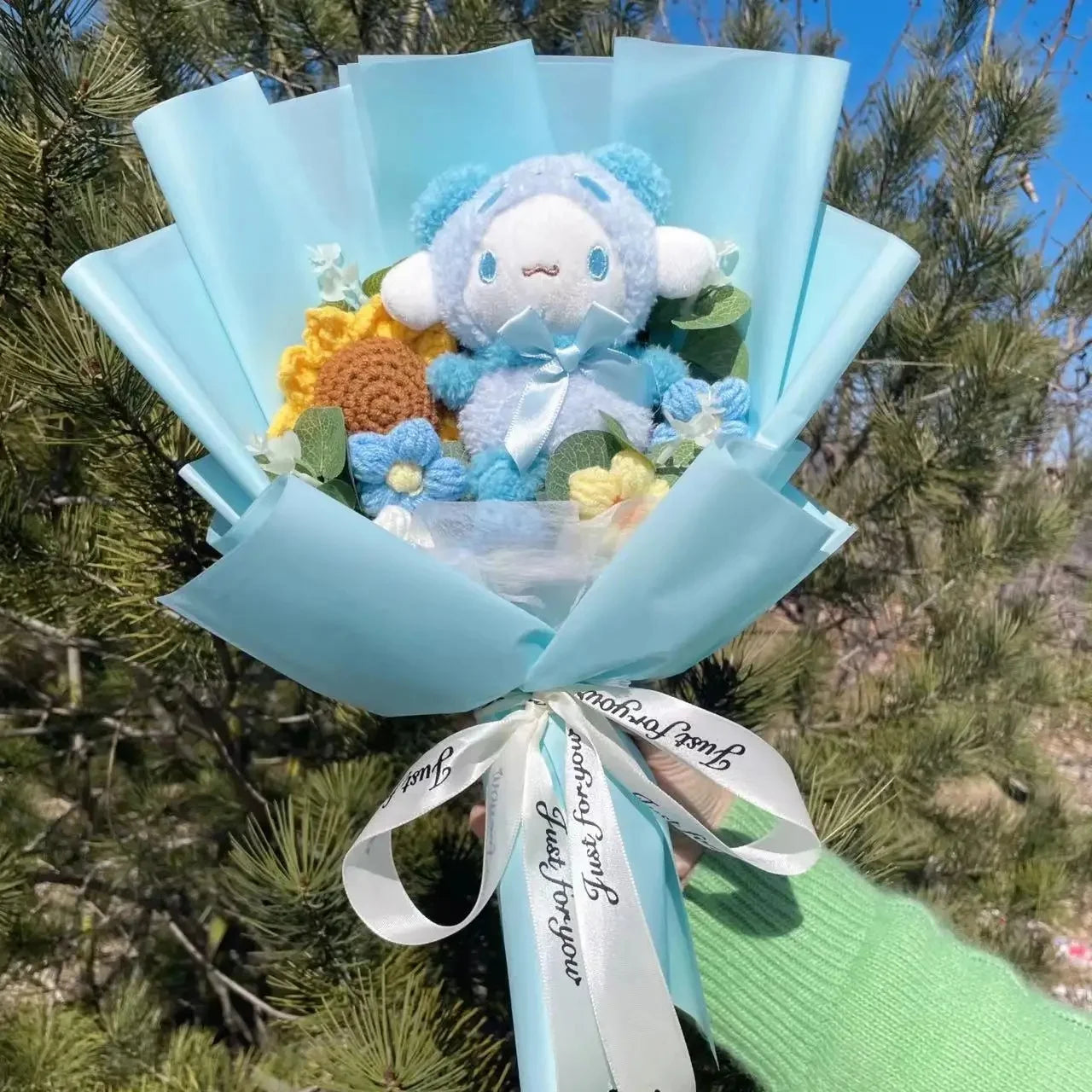 Kawaii Hello Kitty Cat Dolls with Artificial Flowers – Creative Sanrio Bouquet for Christmas, Valentine’s & Birthday Graduation Gifts