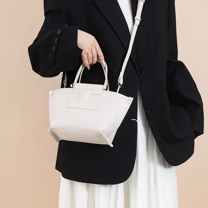Luxury Cowhide Women’s Tote Bag – High-Quality Genuine Leather Shoulder and Crossbody Handbag, Fashionable Sac A Main