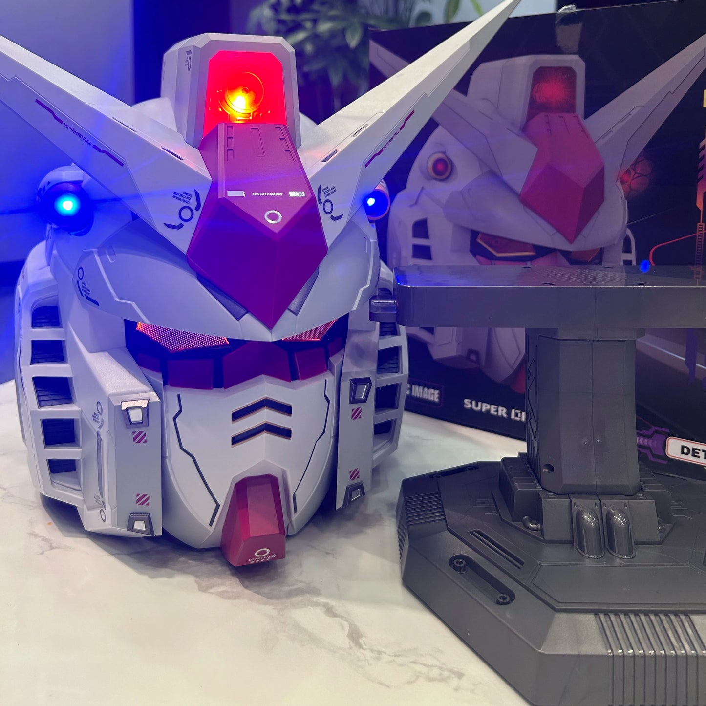 Bandai Gunpla RX-78 Gundam Head Collection – Wearable Robot Kit Action Figure, Cosplay Model for Kids, Halloween & Christmas Gift
