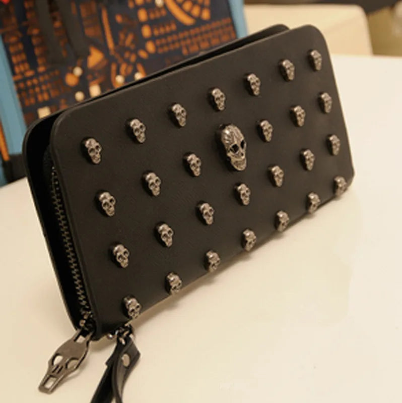 Women's Gothic Skull Head Long Wallet – Black Handheld Mobile Wallet with Wrist Strap & Card Clip