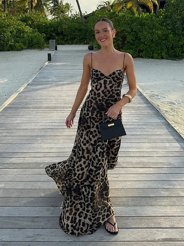 Elegant Leopard Print A-Line Long Dress – Y2K Backless Tube Top Summer Beach Dress for Women 2025