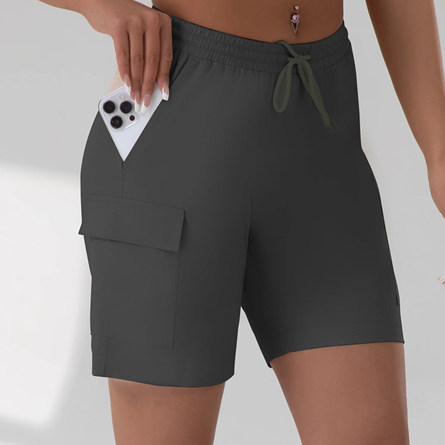Women’s Lightweight Cargo Shorts - Loose Quick-Dry Outdoor Hiking Shorts with 4 Utility Pockets