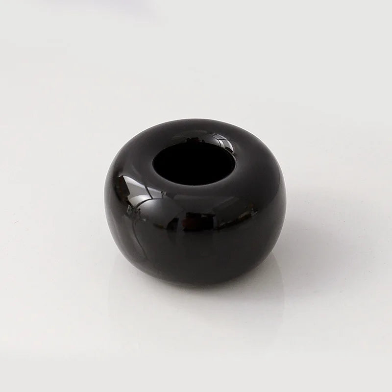Creative Ceramic Pen Holder — Minimalist Desktop Organizer for Pens, Brushes & Office or Home Decor